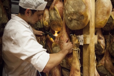 La marchiatura a fuoco: ora è una DOP San Daniele 
